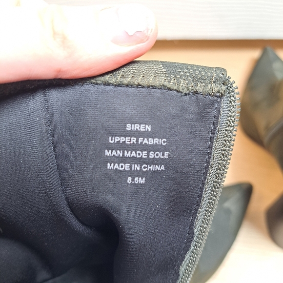 Jeffrey Campbell Dark Green Camo Print Going Out  Siren Ankle Sock Boot Siz 8.5M - Picture 8 of 8